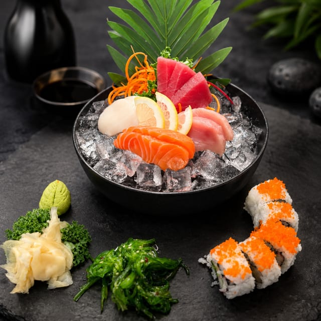 Sashimi Lunch Box.